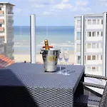 Casino Hotel 4*