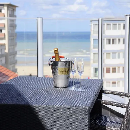 Casino Hotel 4*