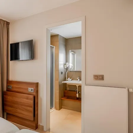 Casino Hotel 4*